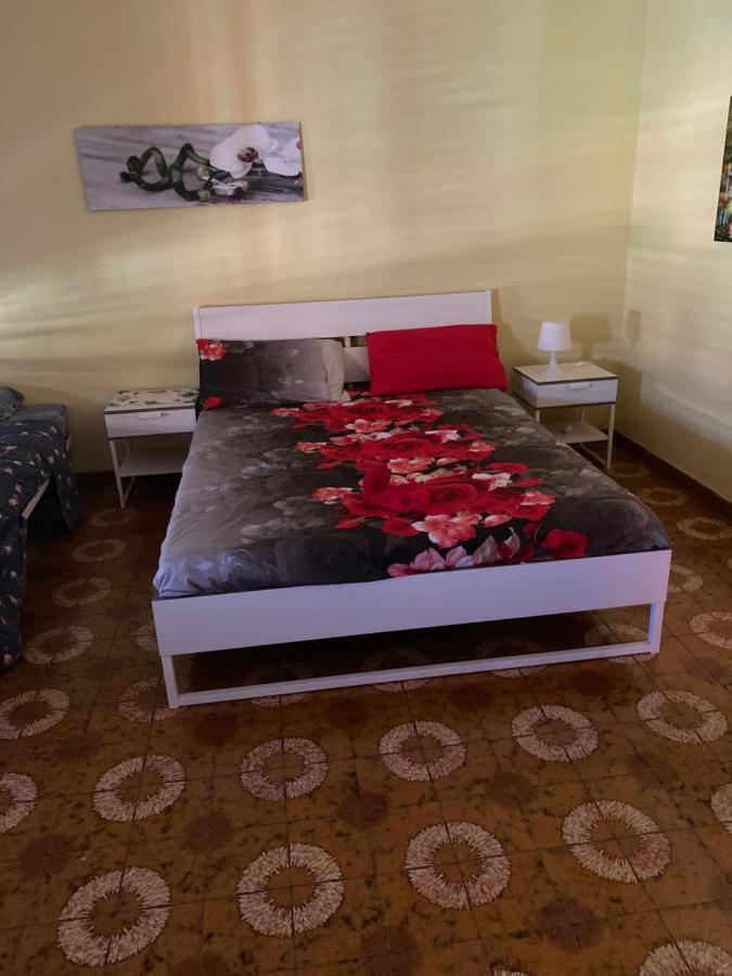 Zona Pirri Casa Notte A Cagliari Hotell Exteriör bild